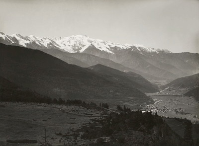 Laila et vallée Mulkhura par Vittorio Sella 1889 Laila et vallée Mulkhura par Vittorio Sella 1889