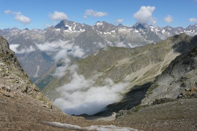[Tour du Pic de Parière] vue sur le Valgau depuis le col de Val Estrèche