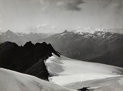 Elbrus et Dongusurum vus du Mont Leila par Vittorio Sella1889 Elbrus et Dongusurum vus du Mont Leila par Vittorio Sella1889