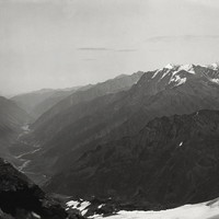 Vallée Baksan et Groupe Adyl par Vittorio Sella 1889