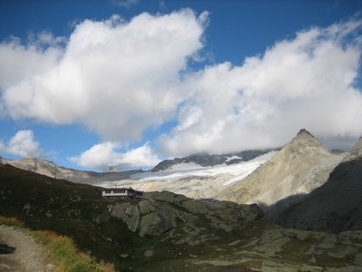 Refuge des Evettes l'été Refuge des Evettes l'été