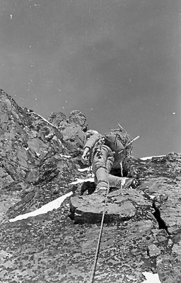 1977 Pierre-Alain Steiner dans le Pilier du Soleil au Mont Collon, 1ère hivernale 1977 Pierre-Alain Steiner dans le Pilier du Soleil au Mont Collon, 1ère hivernale