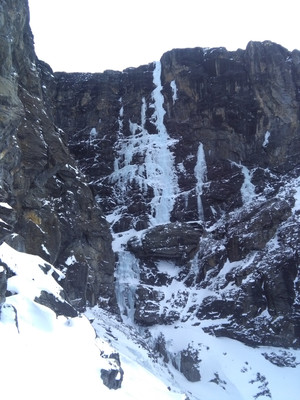 Cascades de glace de Mauvoisin Les chasseurs de glace