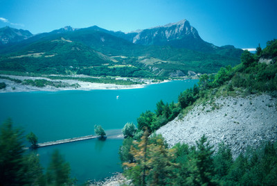 Grand Morgon, lac de Serre Ponçon, par omα Grand Morgon, lac de Serre Ponçon, par omα
