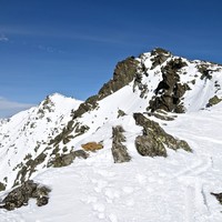 Le 2 monts Colmet et l'épaule NW à l'extrémité