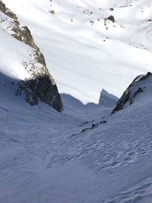 Couloir en S , point 2850m
