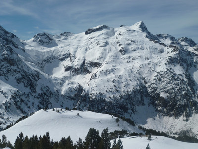 Pic de Montardo - versant NE Pic de Montardo - versant NE