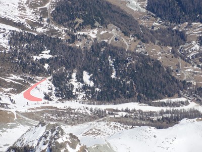 Vue sur l'attéro depuis le sommet