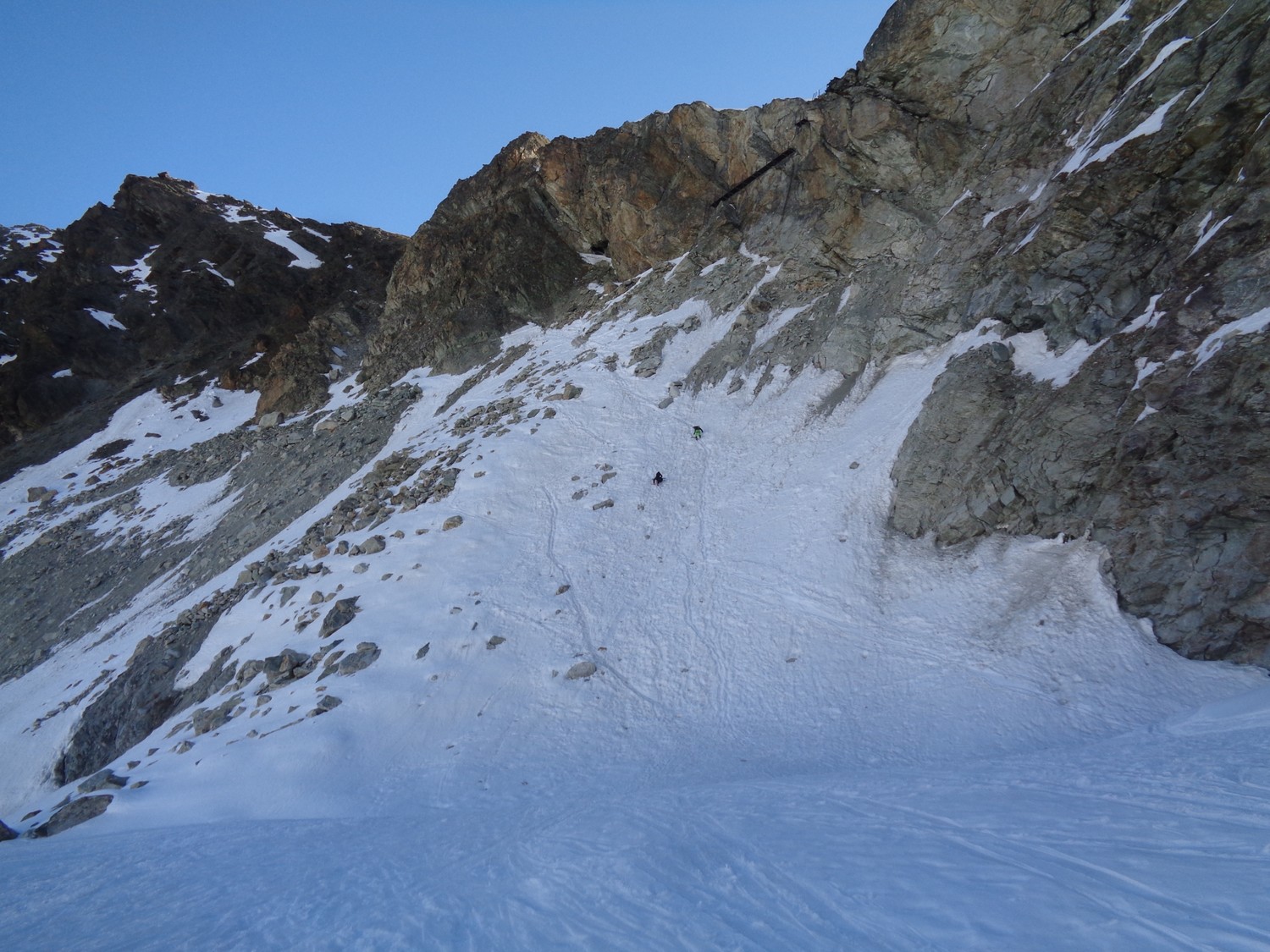 Discesa dal Pas de Chèvre sul Glacier de Cheilon