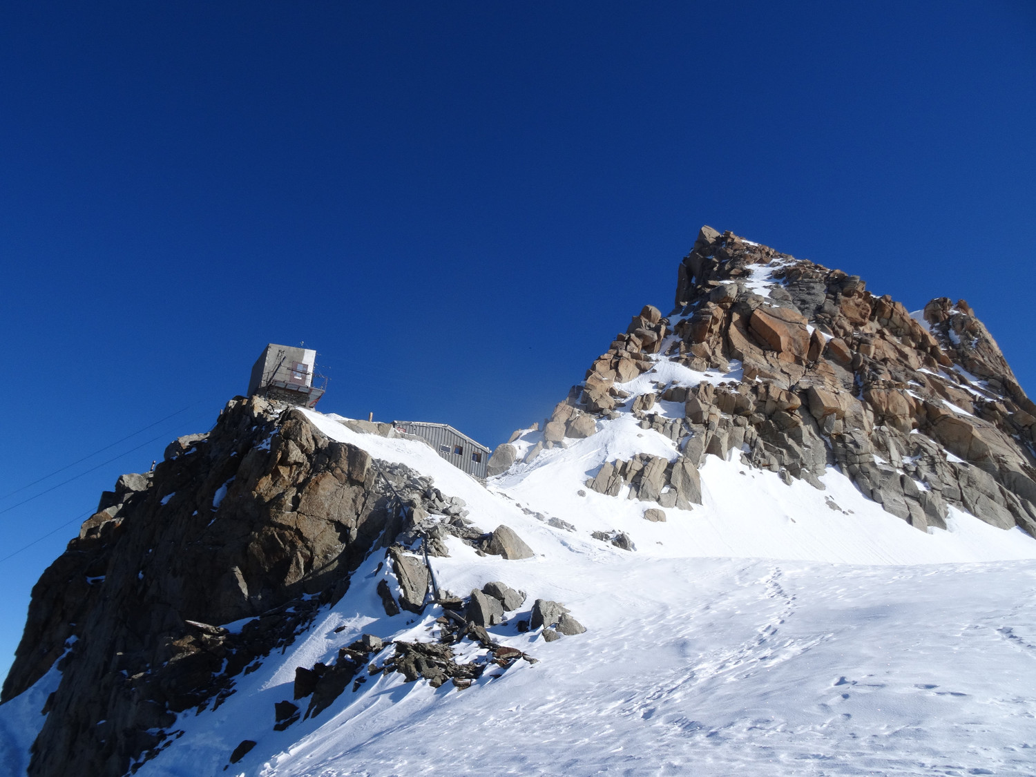 Abri Simond et Arête des Cosmiques.