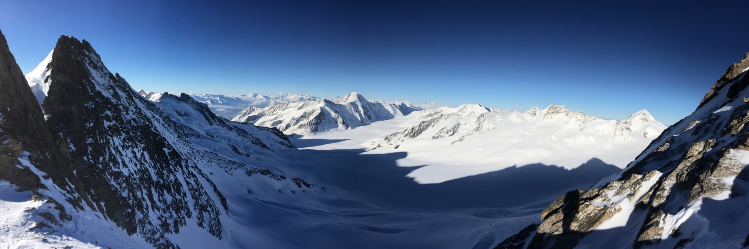 Hinteres à gauche, konkordia et Aletschhorn