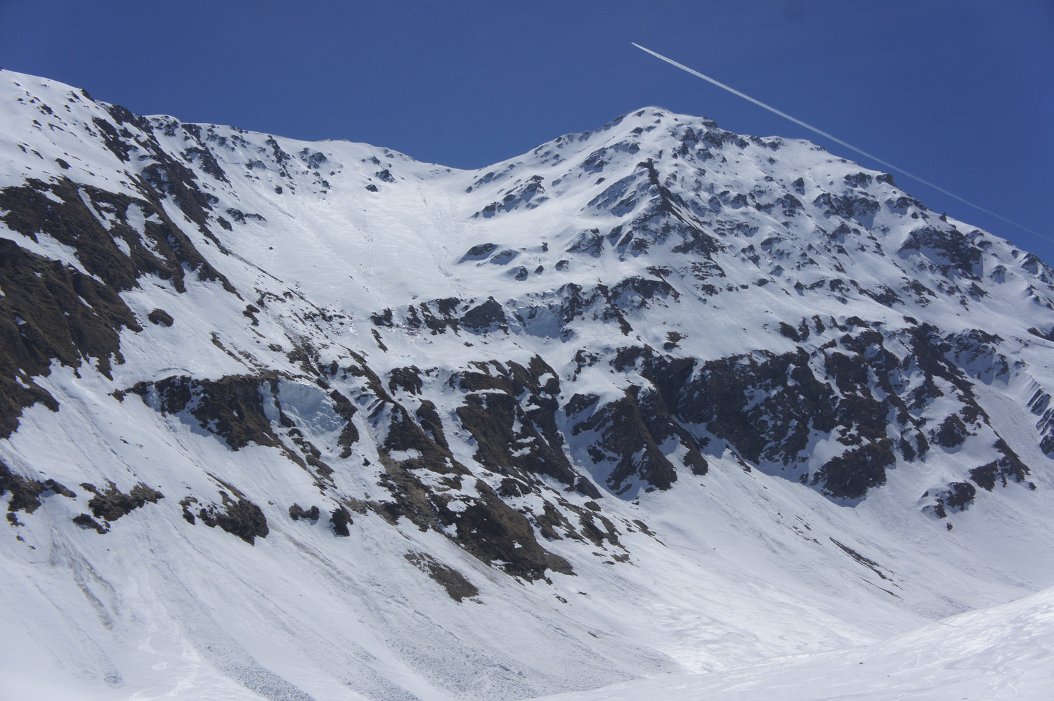 NE de Mont Fourchon peu skiant