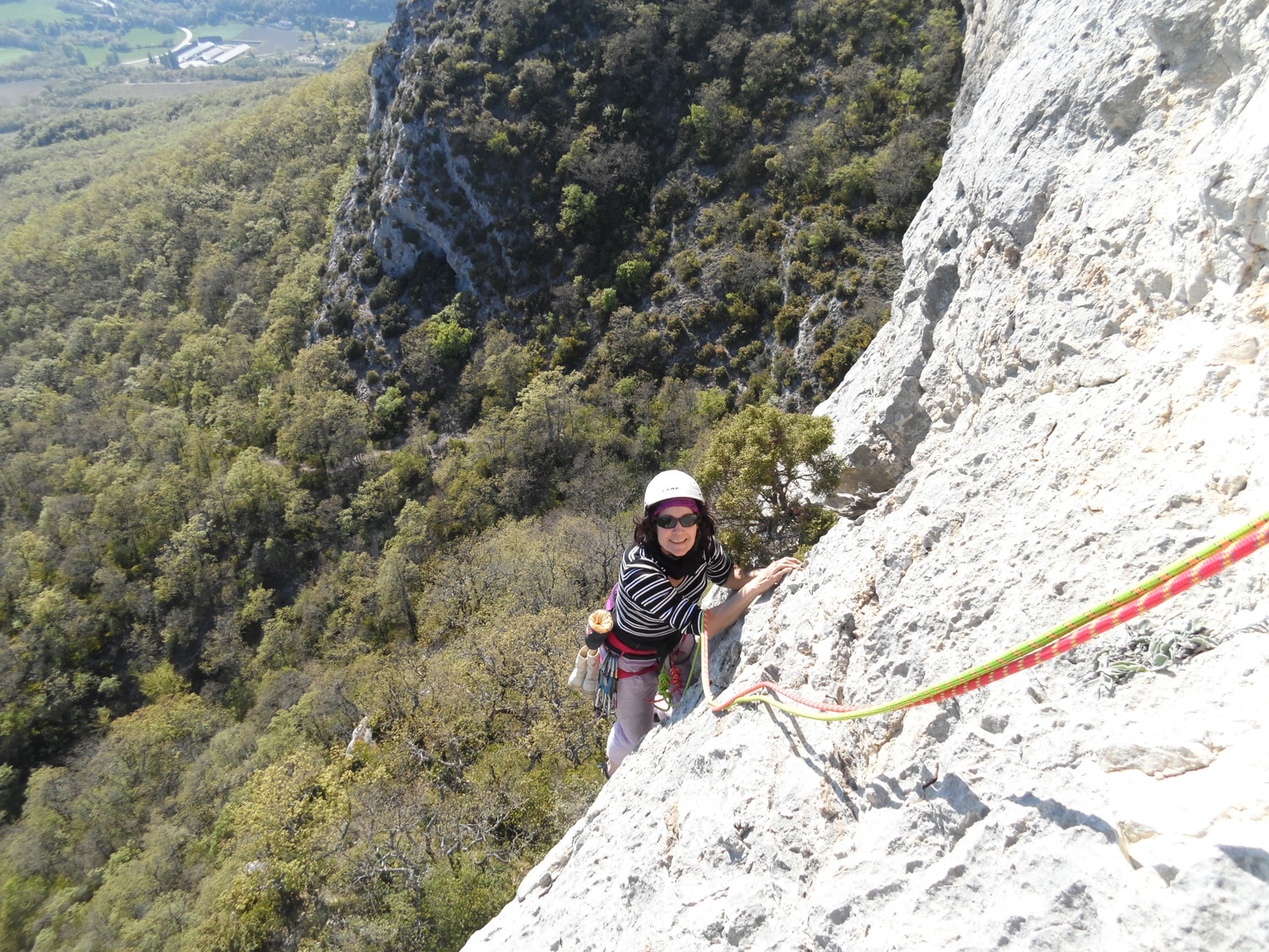 Agnès Tries dans la 3e longueur.