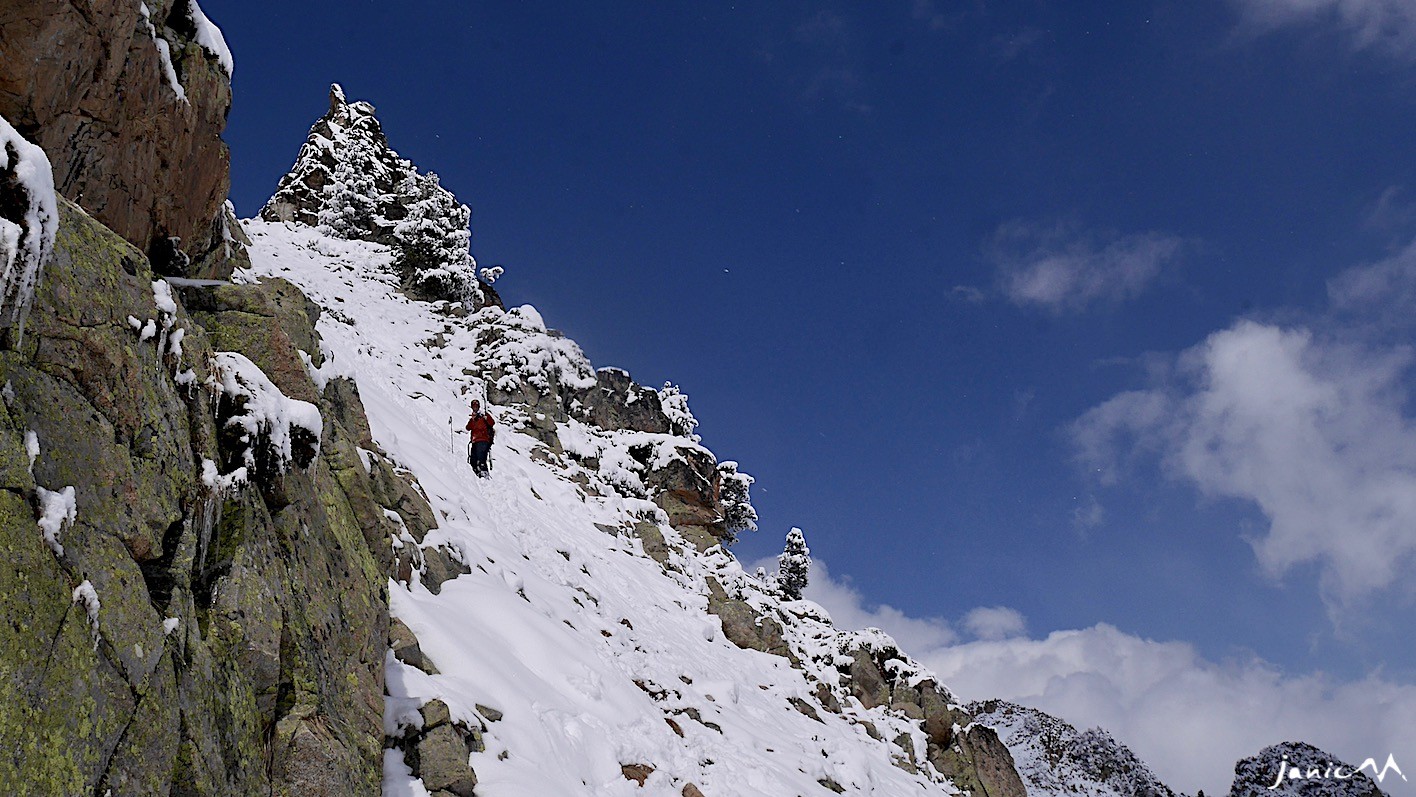 Montée à la brèche de Prade Verde