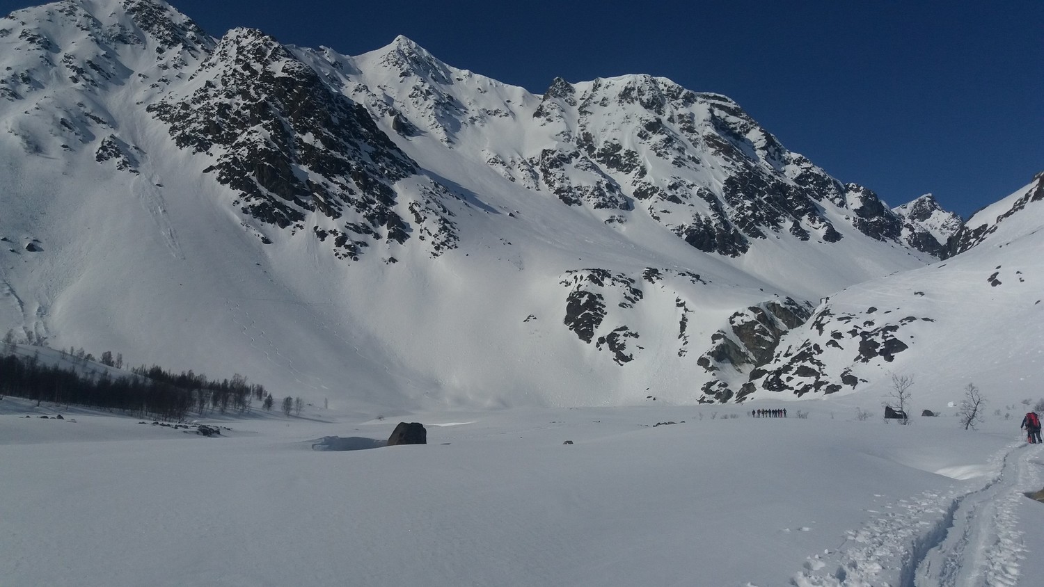 Entrée du Koppangsdalen et Goalborri sur la gauche