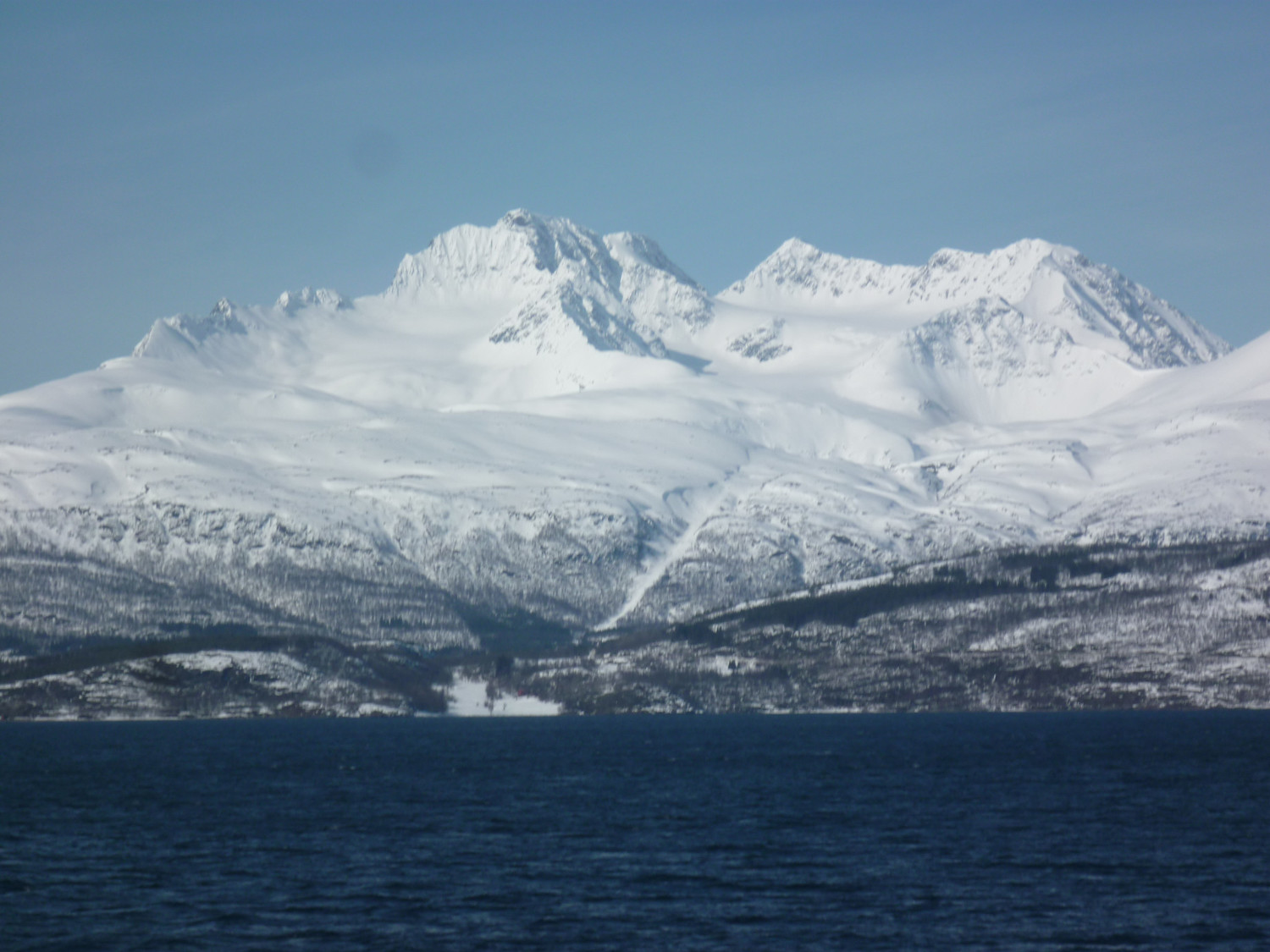 Istinden photographié depuis le ferry