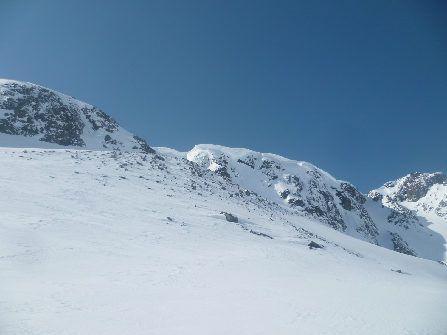 Grosses corniches surplombant le Koppangsdalen
