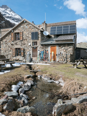 Refuge de la Lavey Refuge de la Lavey