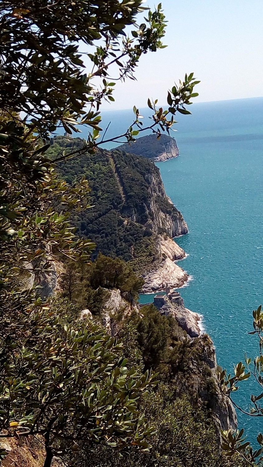 Porto Venere lorsqu'on regarde vers le sud