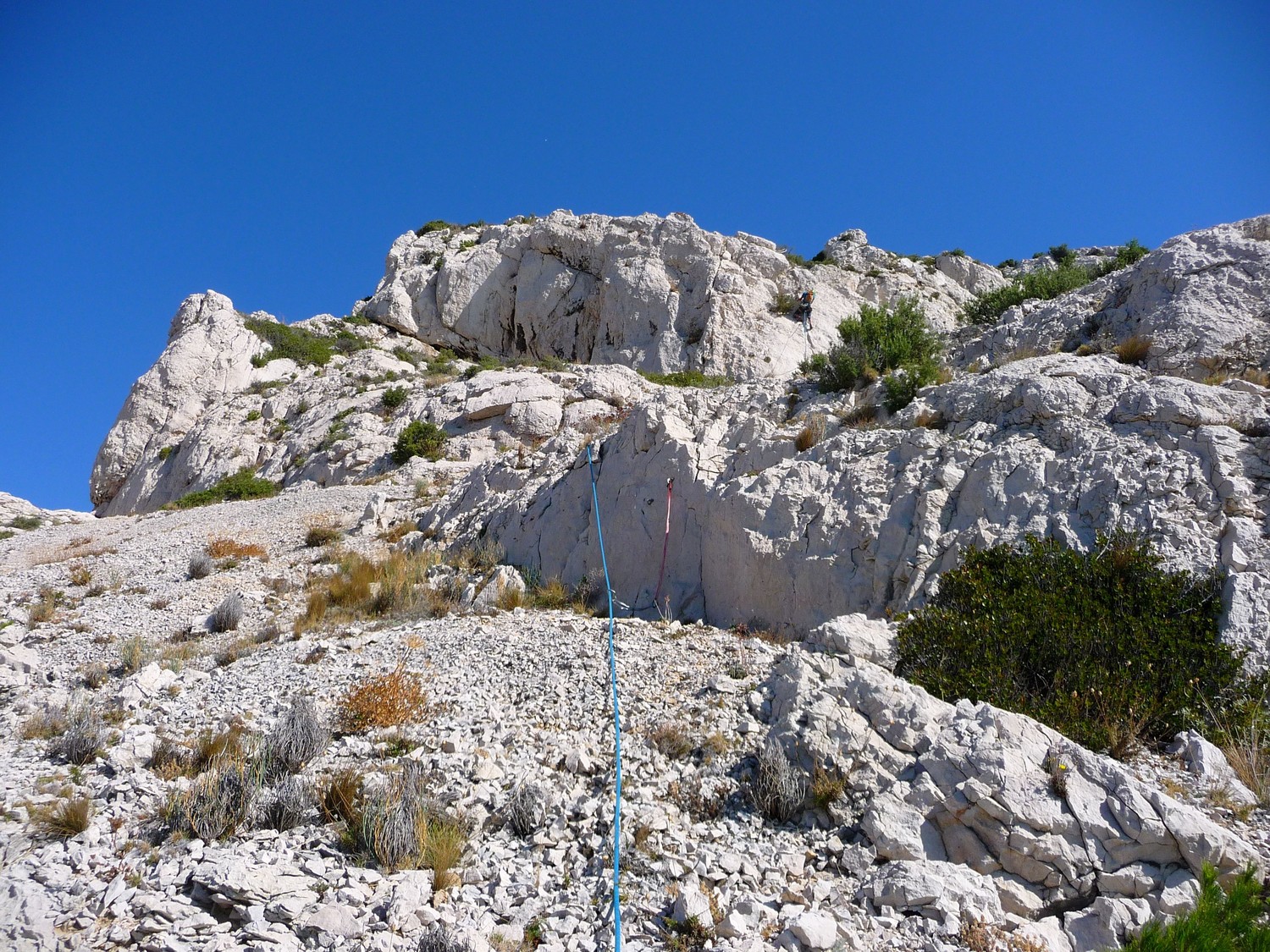 Marche et vue sur L4 de la cheminée du puits