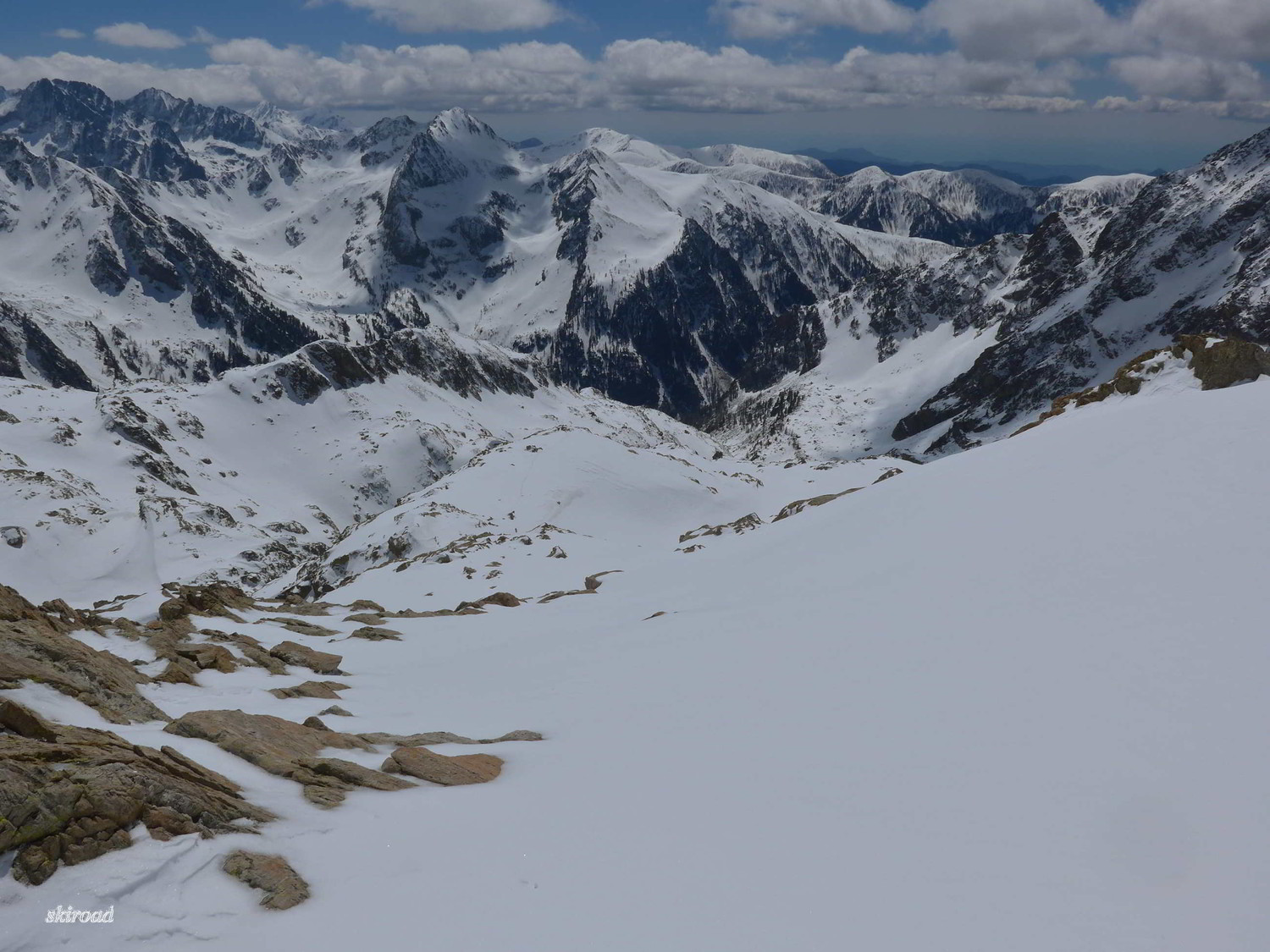 Descente prévue au dessus des Lacs Bessons.