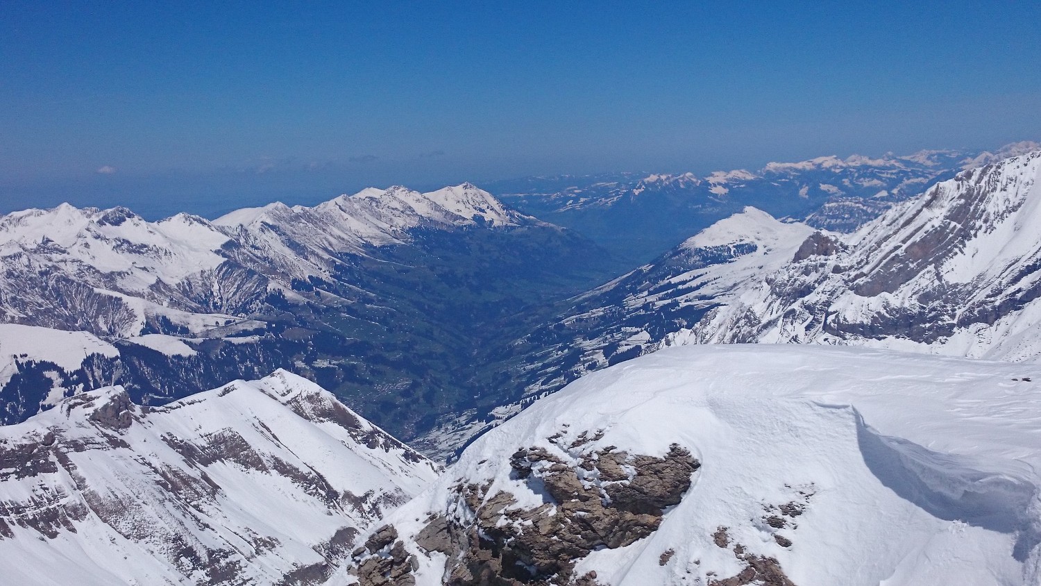 Frutigtal depuis Mittelgipfel