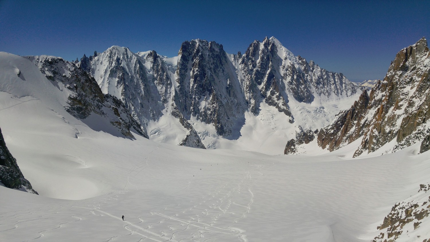 looking back from Col du Tour Noir towards Aiguille Verte and LEs Courtes