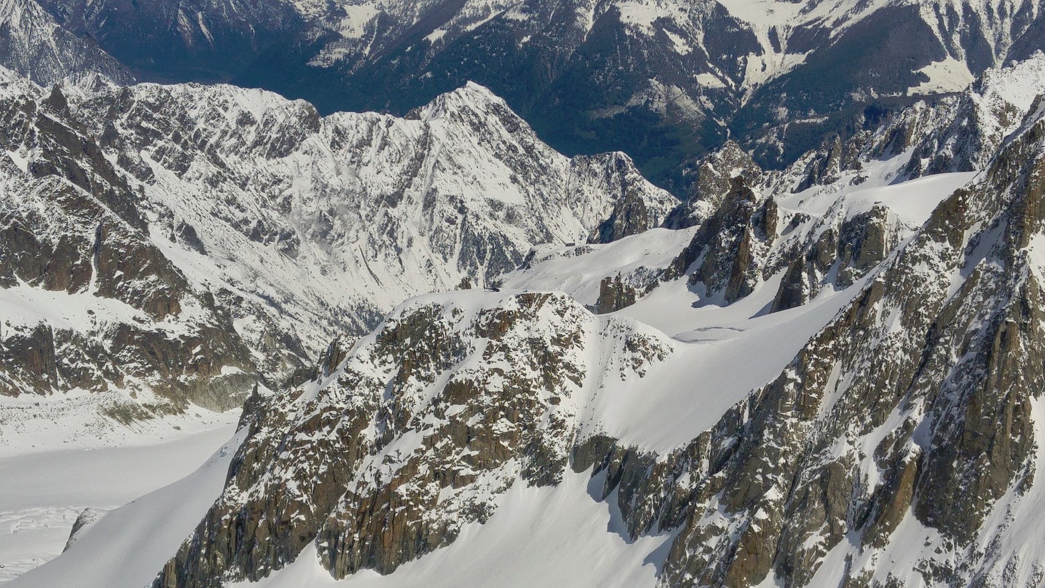 Swiss helicopter landed on the snow field...