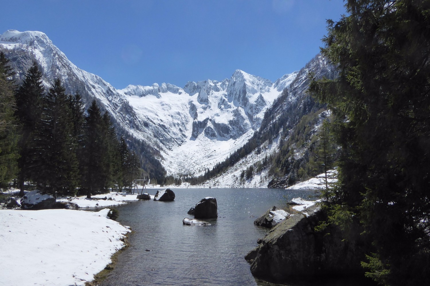 Lago di Cama