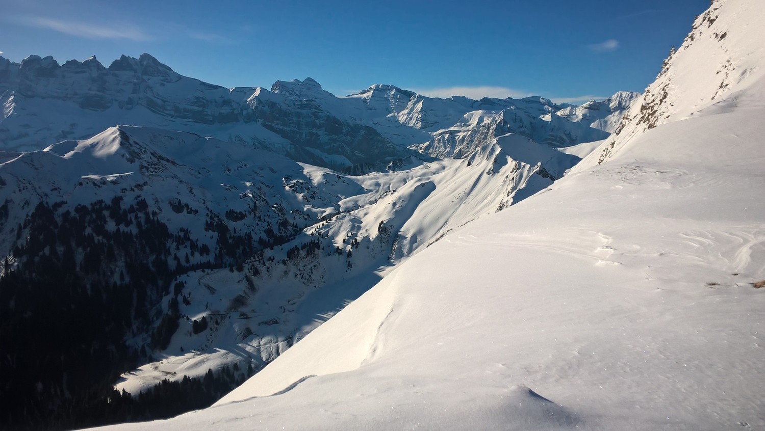 Dents du Midi, tour Sallière et Ruan depuis col sous Bécor