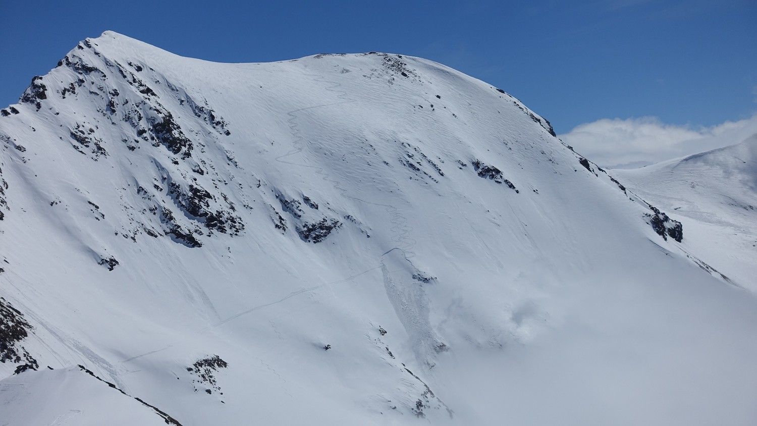 Le Truc Blanc - "Chaud aux fesses" pour le skieur la veille