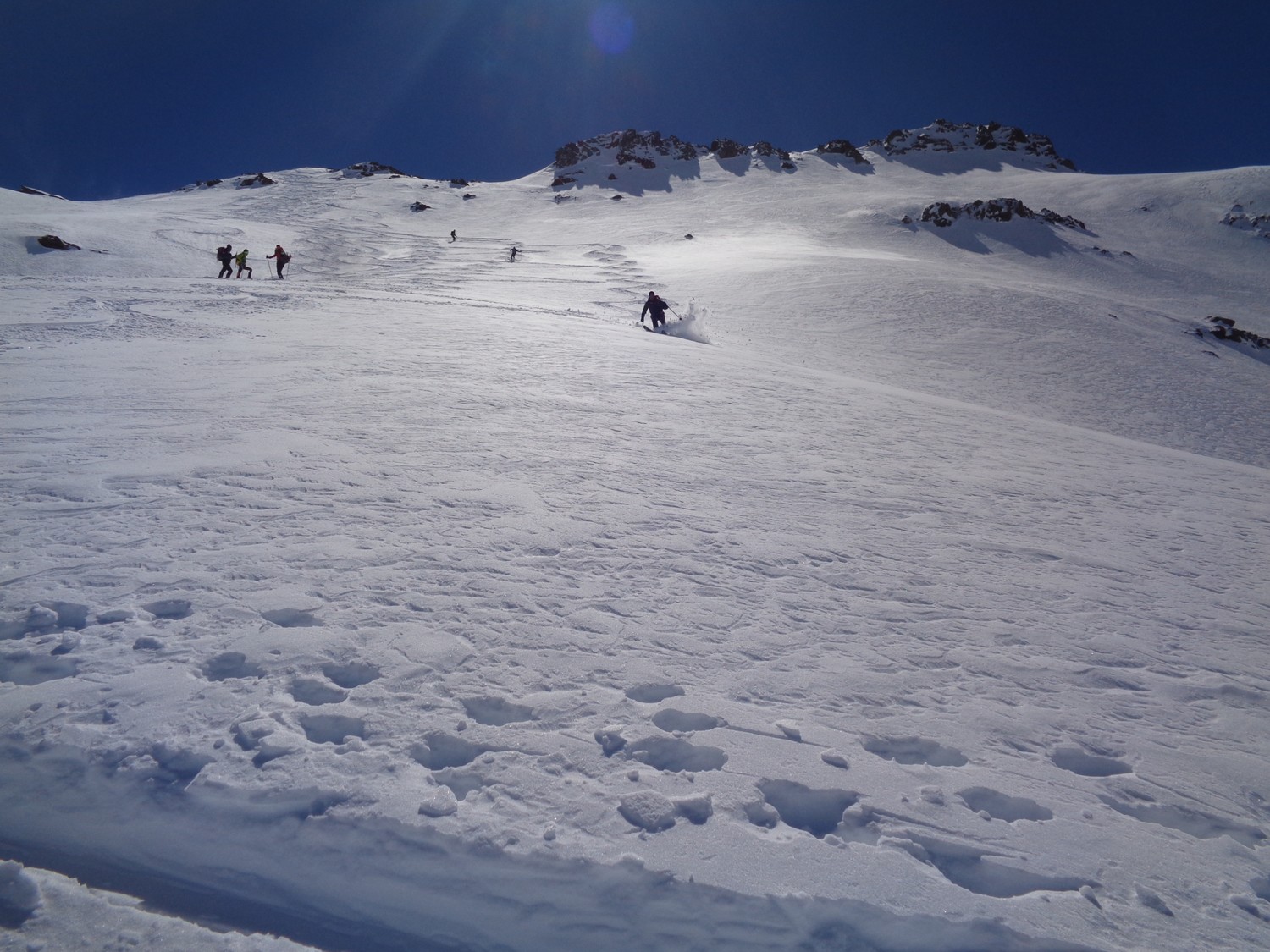 Prima discesa dai pendii dai quali siamo anche saliti (più a sx rispetto al Passo Rinalpi)
