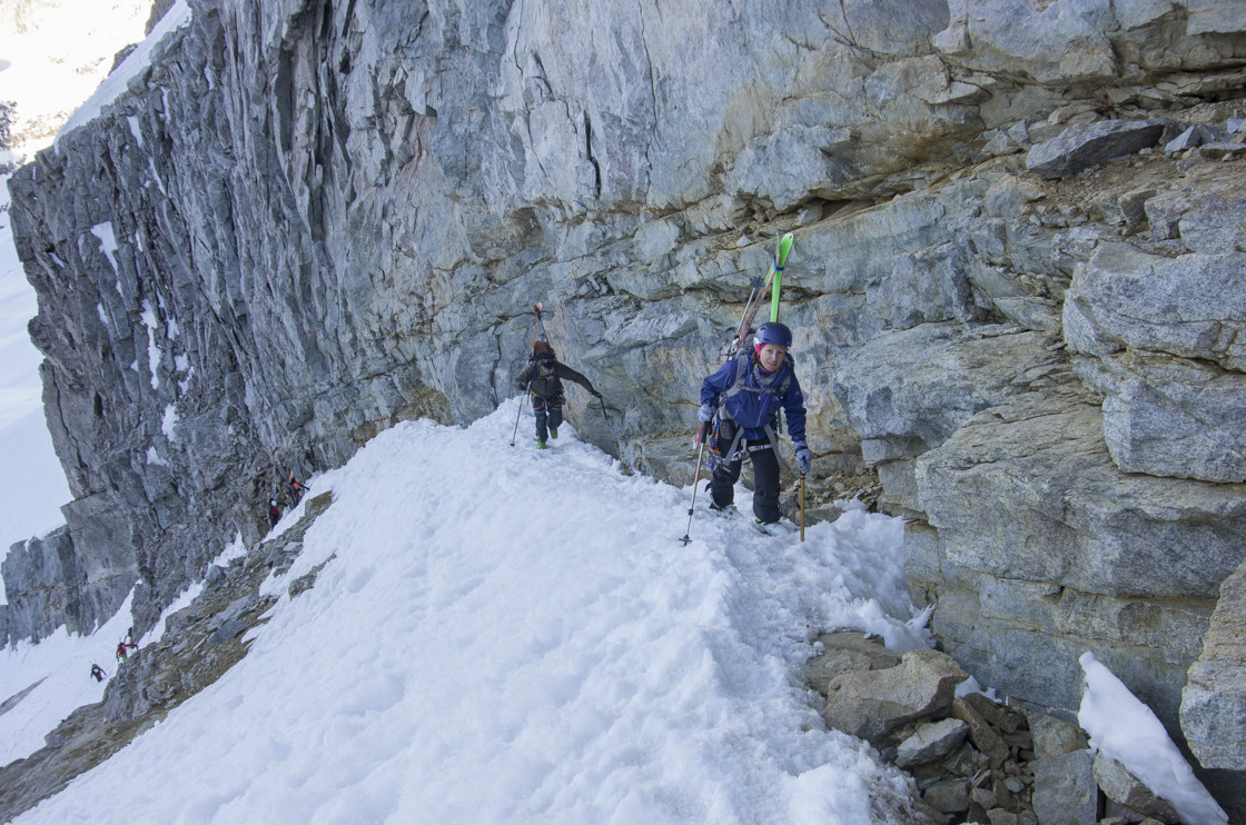 En arrivant à la Brèche de la Meije
