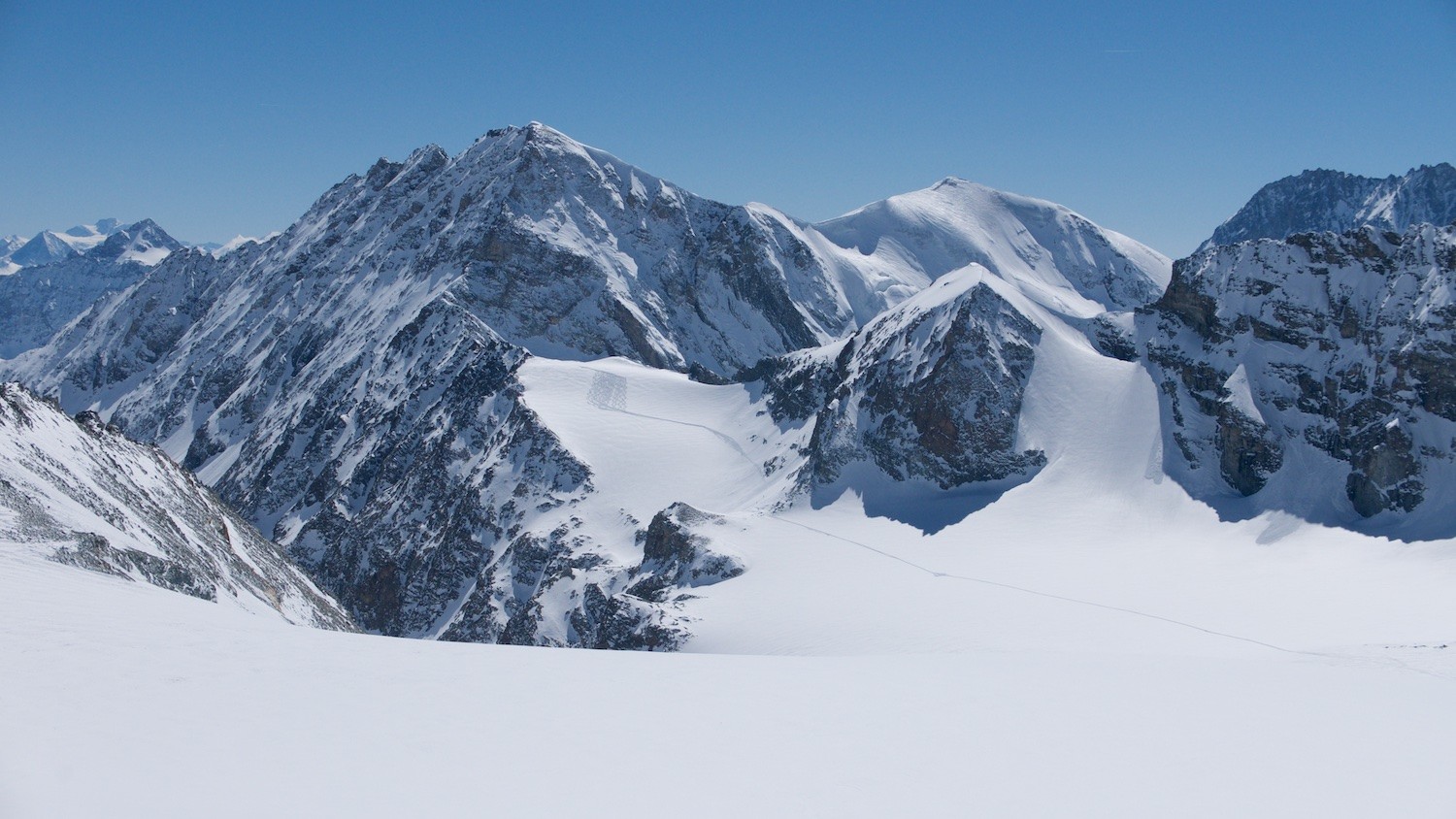 Remontée au col du Mont Brulé