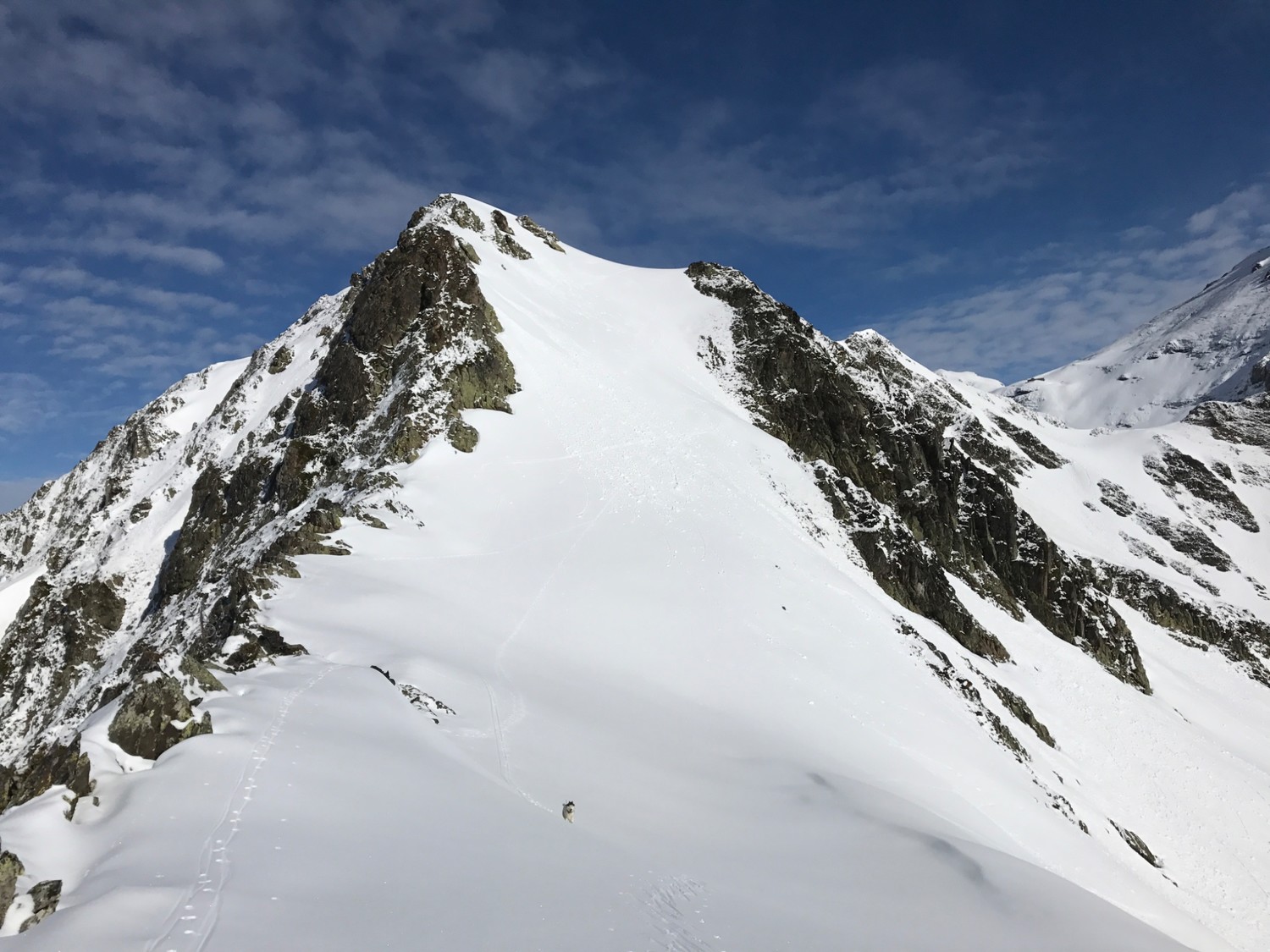 Descente versant sud est pour rejoindre coume lounque