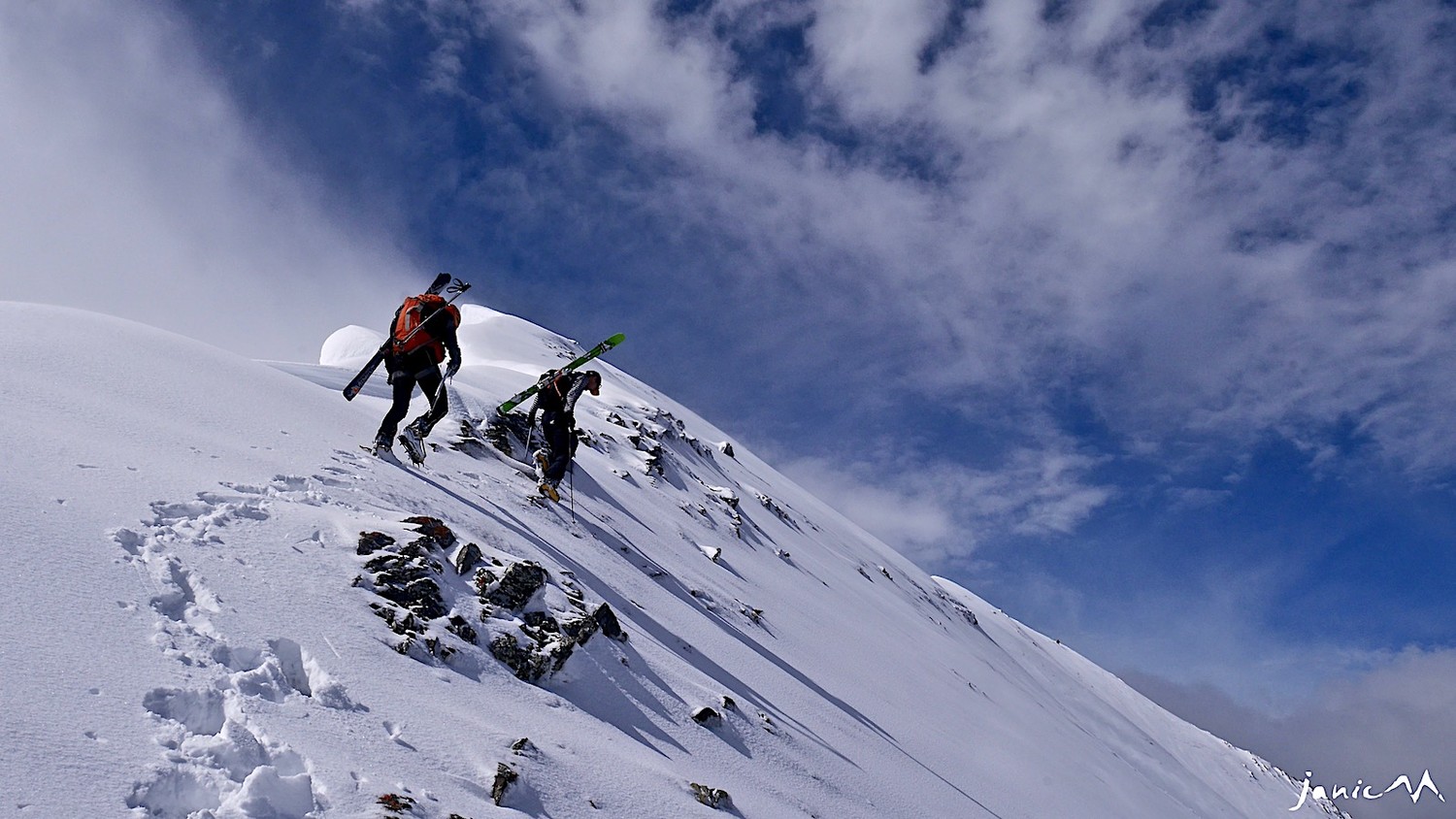 Arête NE