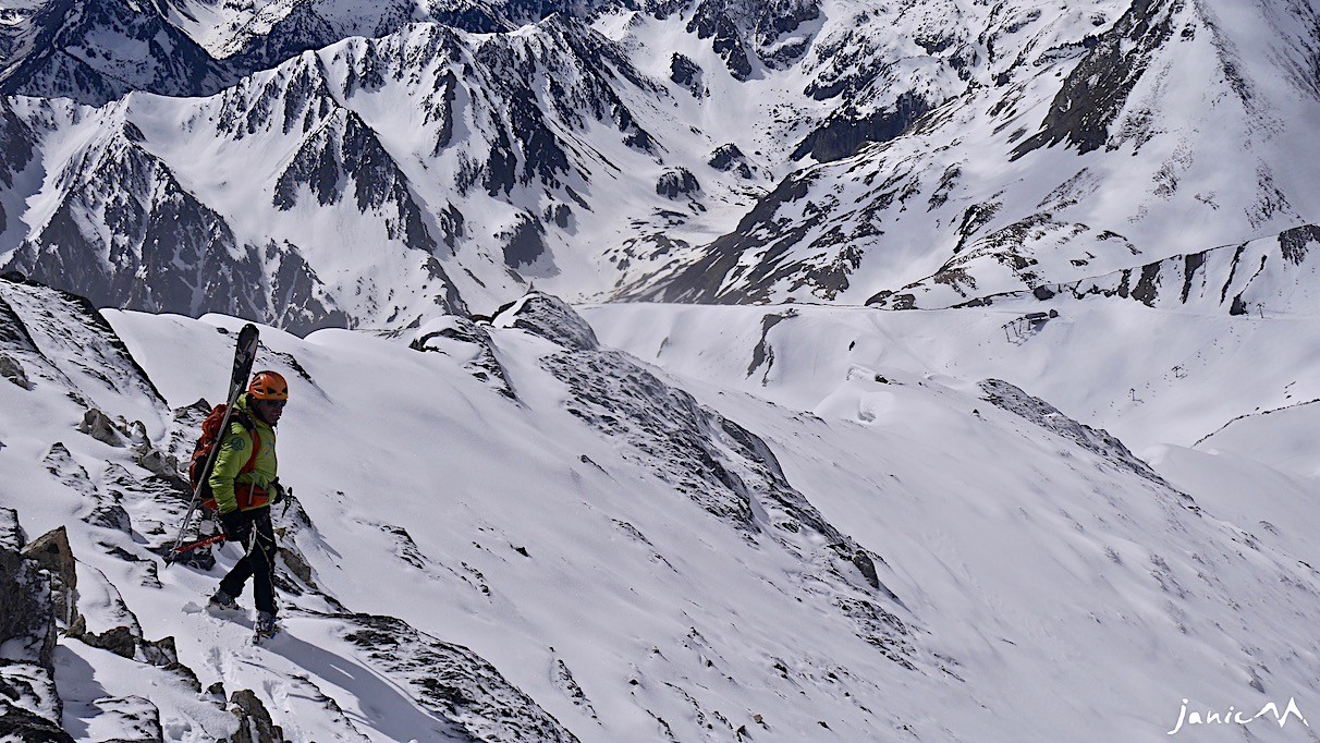 Descente versant W