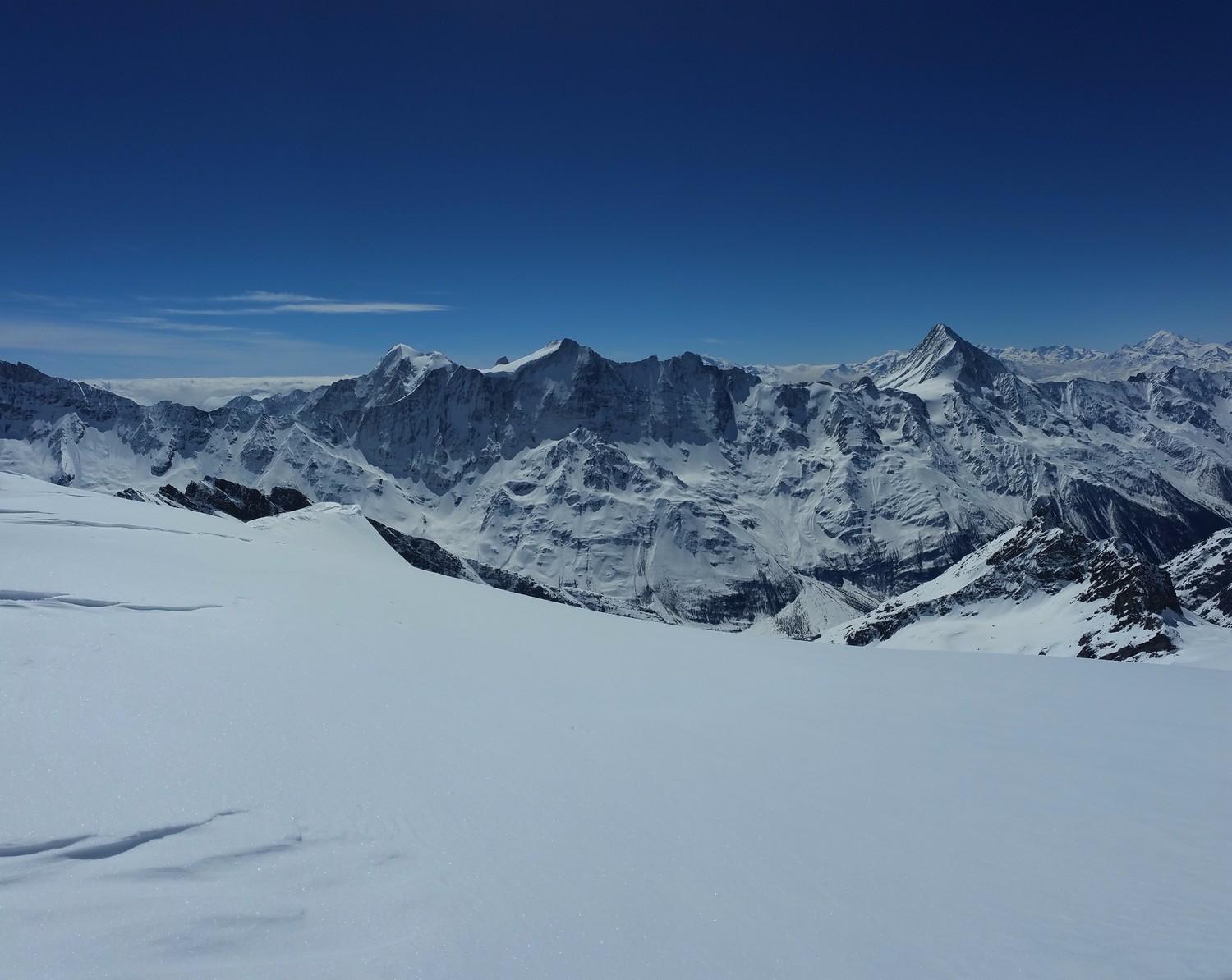 vista verso Nesthorn, Lötschentaler Breithorn e Bietschhorn