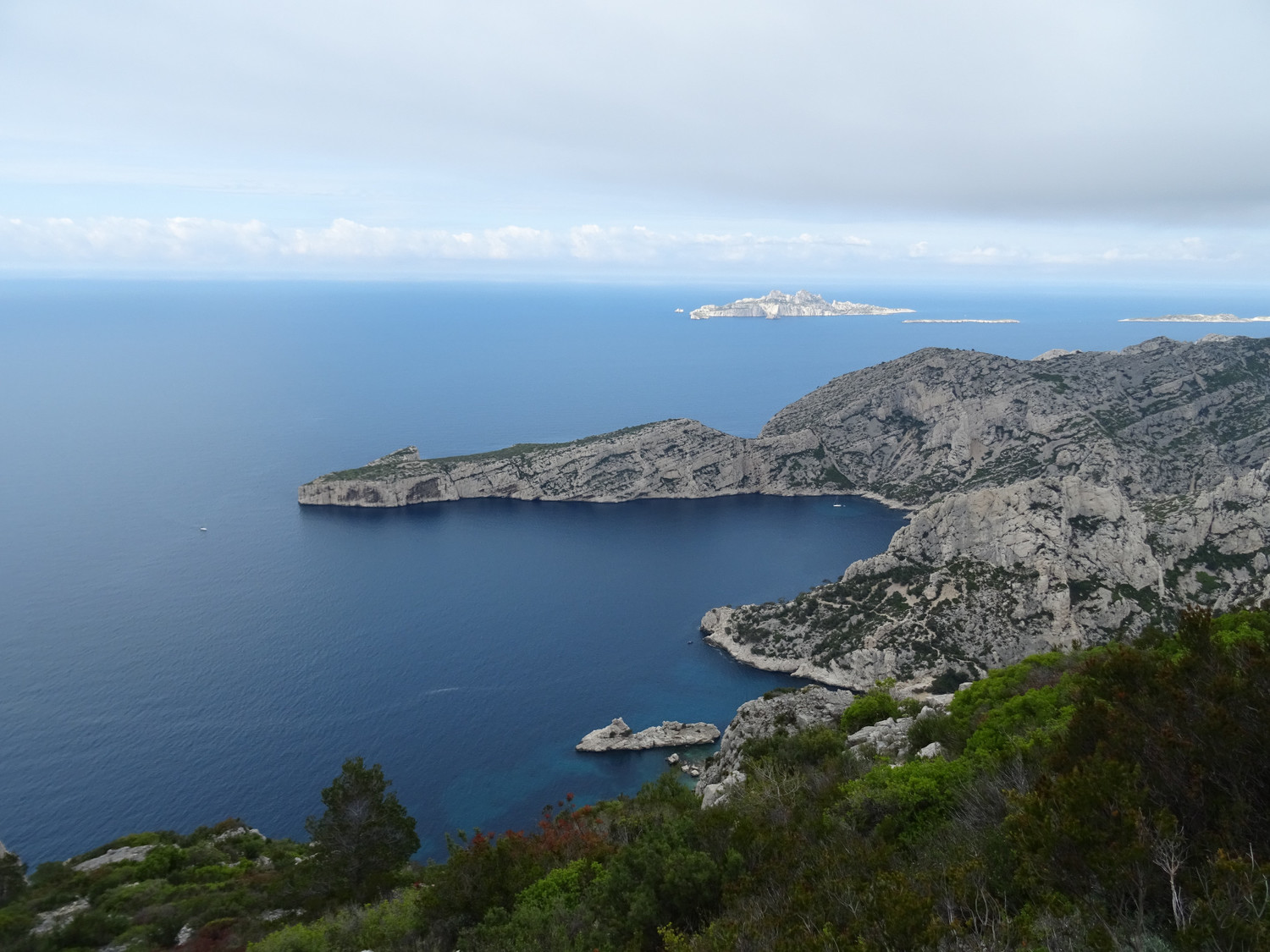 Cap Morgiou et le Torpilleur
