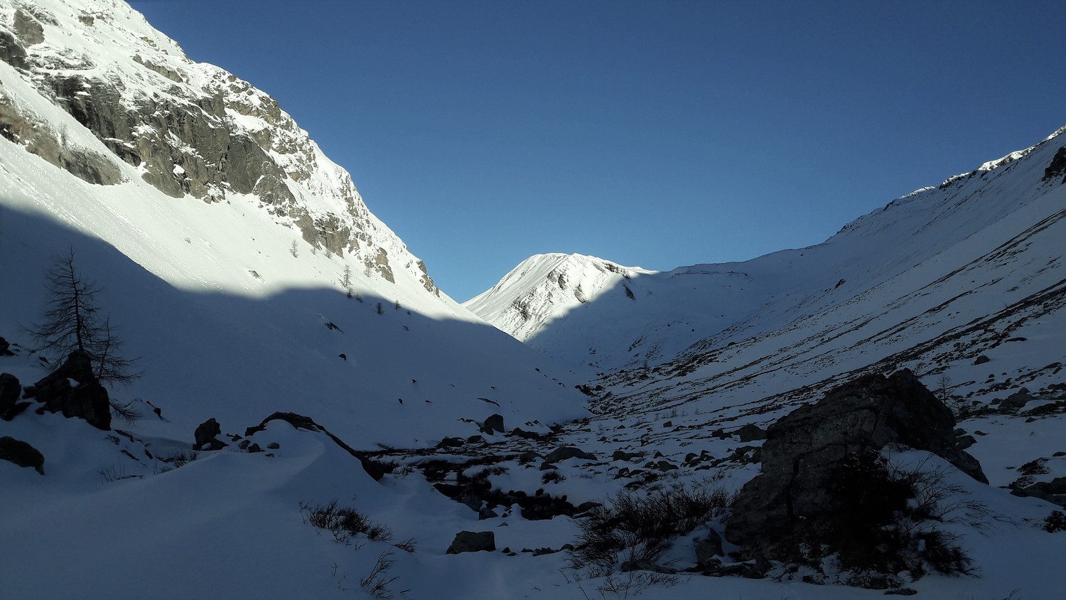 Longue montée dans le Vallon du Petit Tabuc