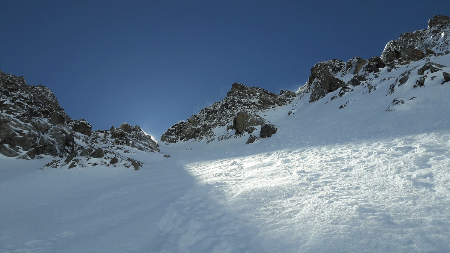 Entrée dans le tiers supérieur du couloir Piaget
