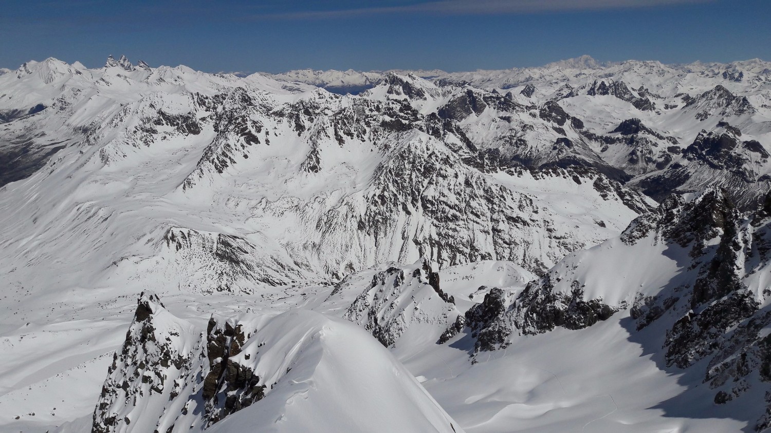 Du haut du Couloir Piaget, vers le N