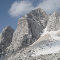 Vue du Jalovec depuis le col Kotovo sedlo