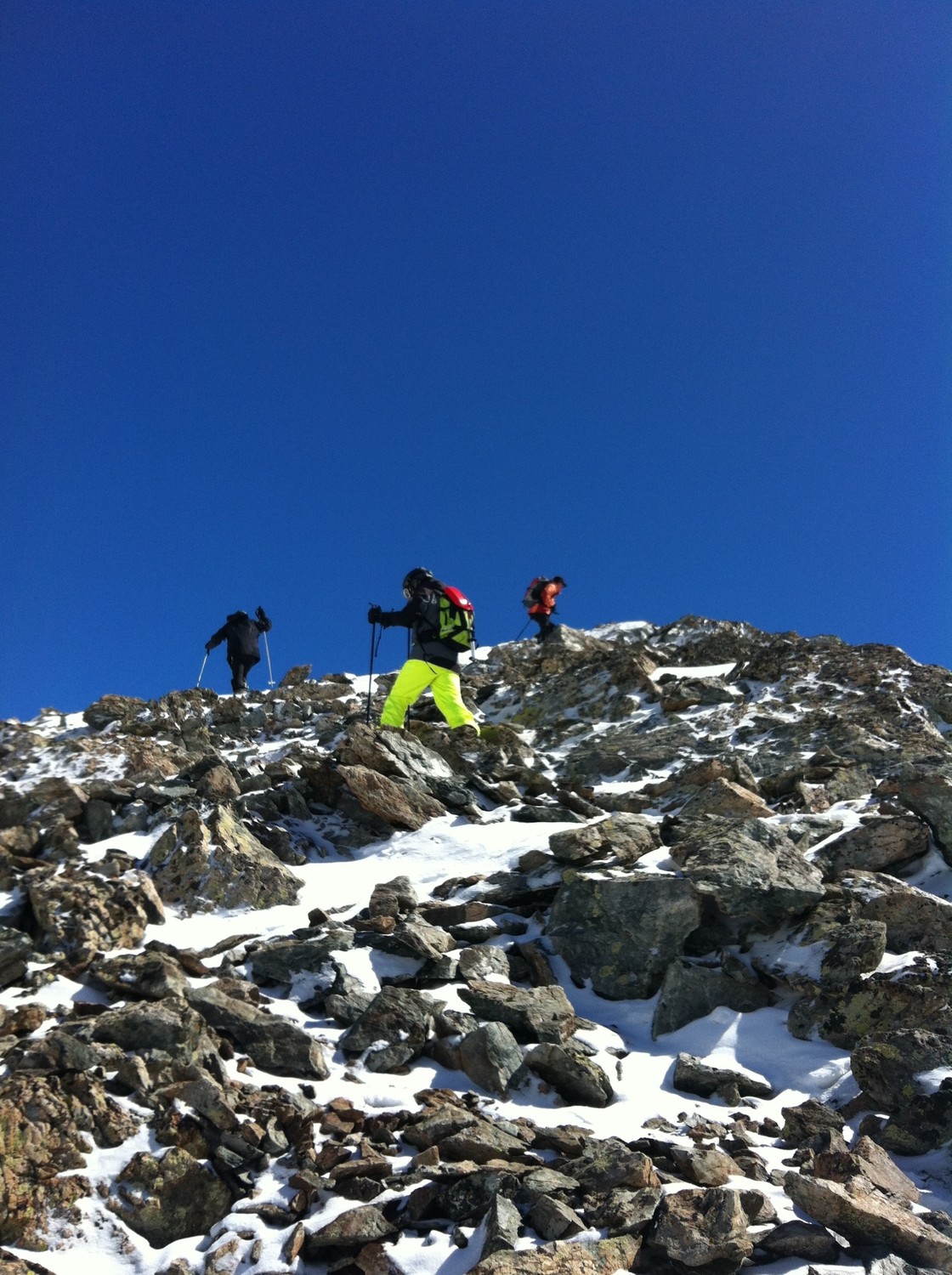L'arête qui mène au sommet