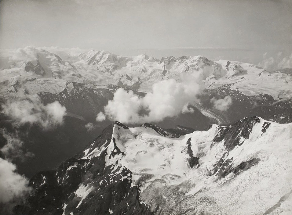 Mont Rose, Lyskamm, Castor et Pollux, Breithorn vus du Weisshorn par Vittorio Sella en 1885