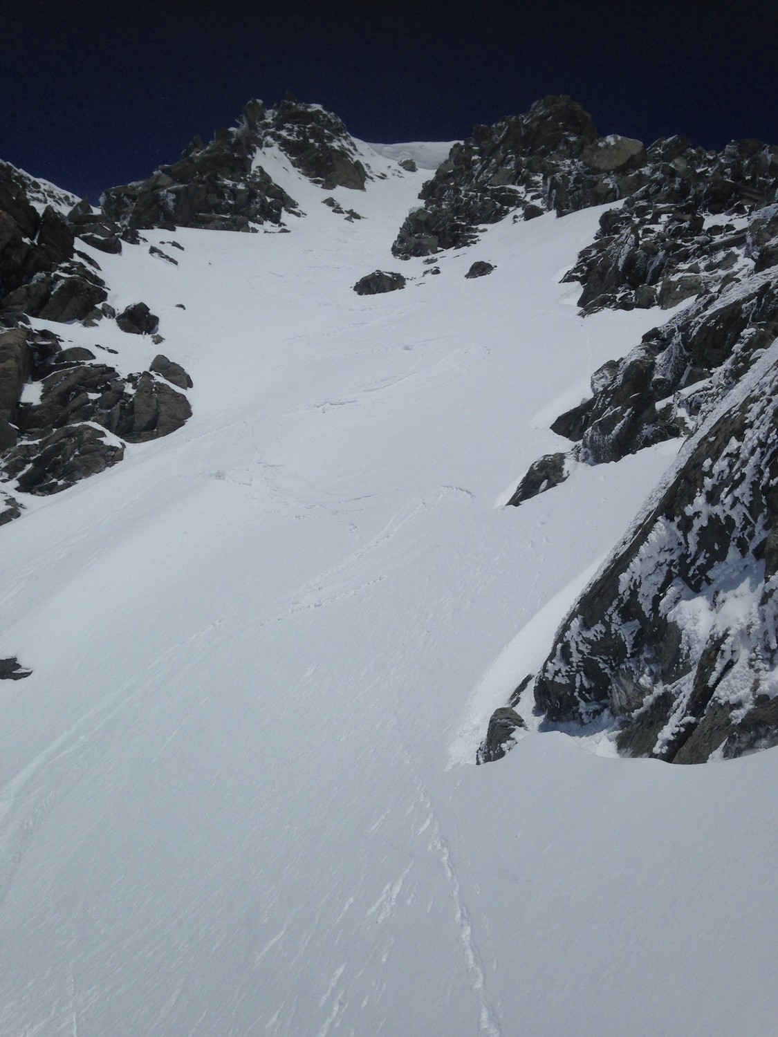 vue sur la 1ère partie du couloir