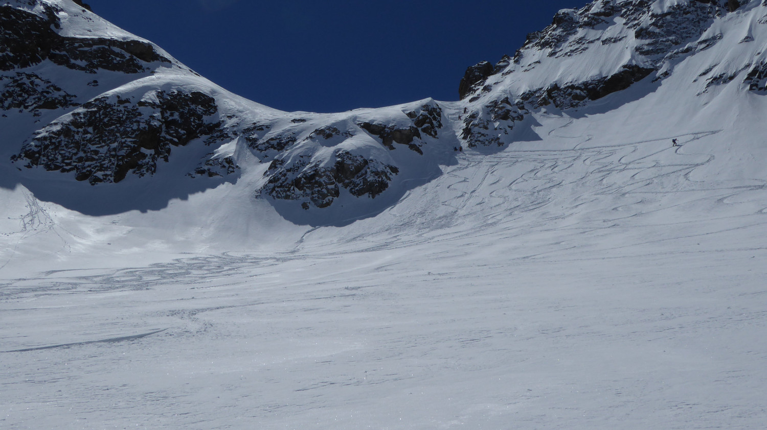 Couloir sous le col de Verdonne en vue