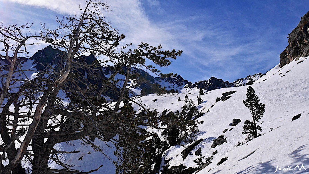 Traversée sous le Pic Allemand