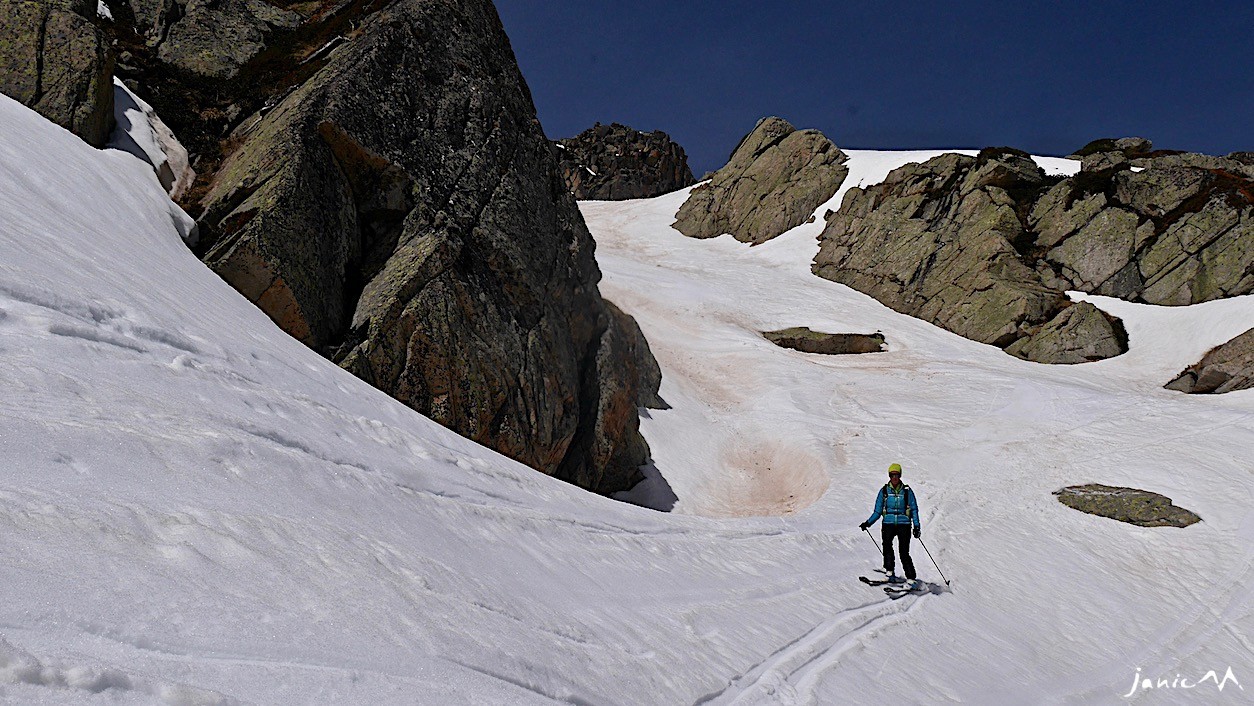 Le passage au-dessus du lac