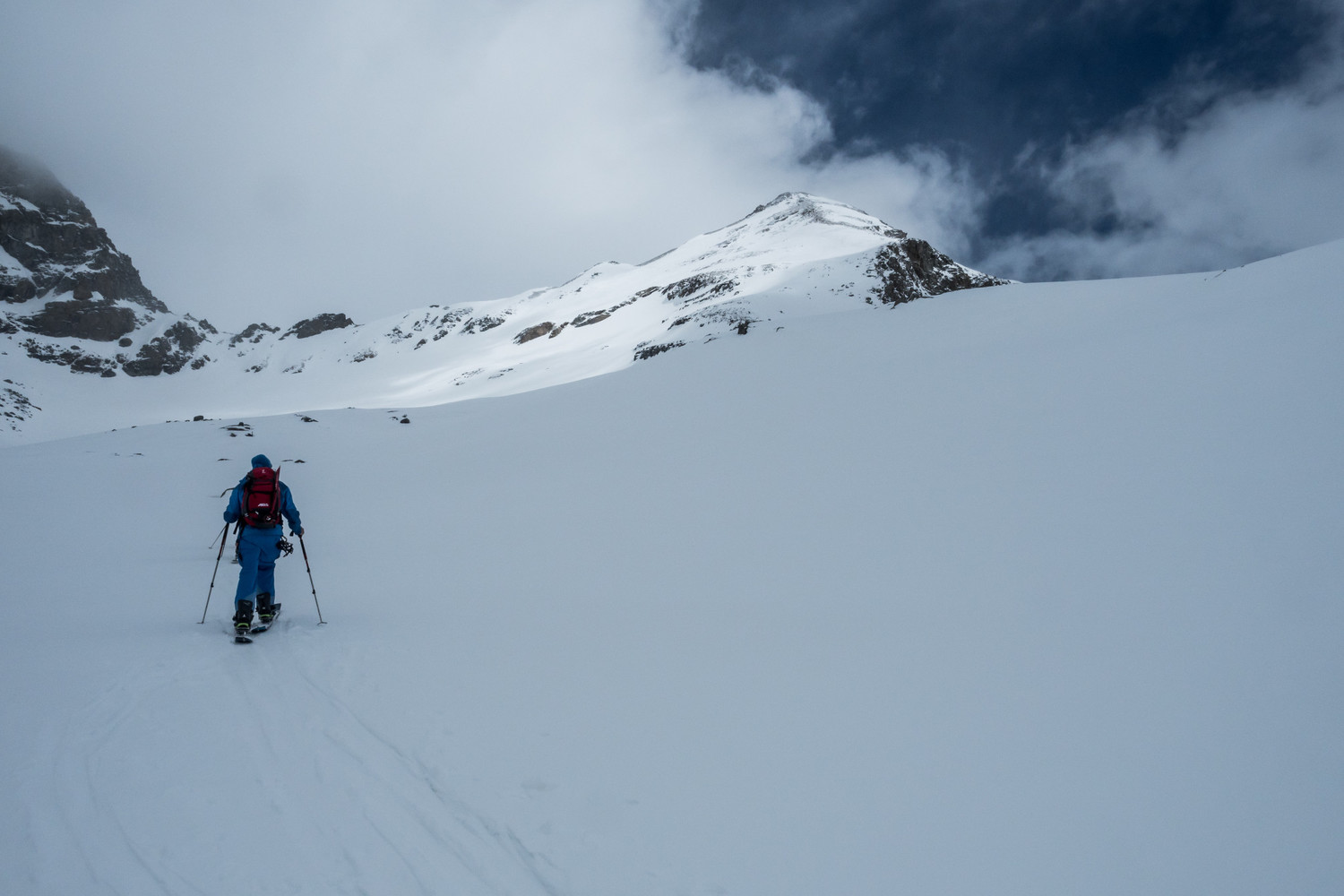 Col du Grand Paradis au fond, Tresenta à droite